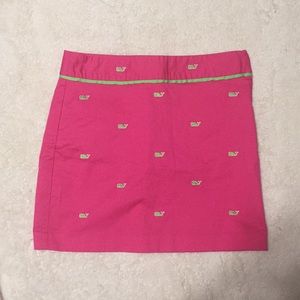 Vineyard vine skirt